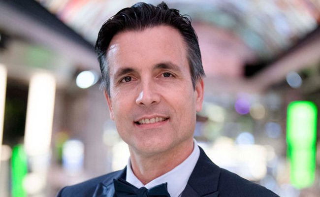 MARCO CIMBARO CRUISE DIRECTOR ON MSC GRANDIOSA