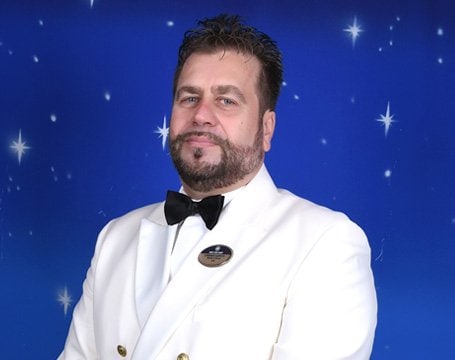 Captain Lorenzo Sapetti | MSC Cruises Captain Lorenzo Sapetti | MSC Cruises